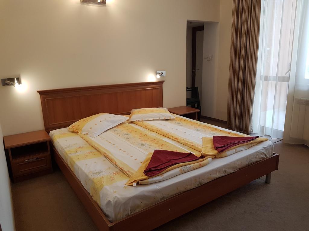 Guest House Markovi Aheloy Exterior photo