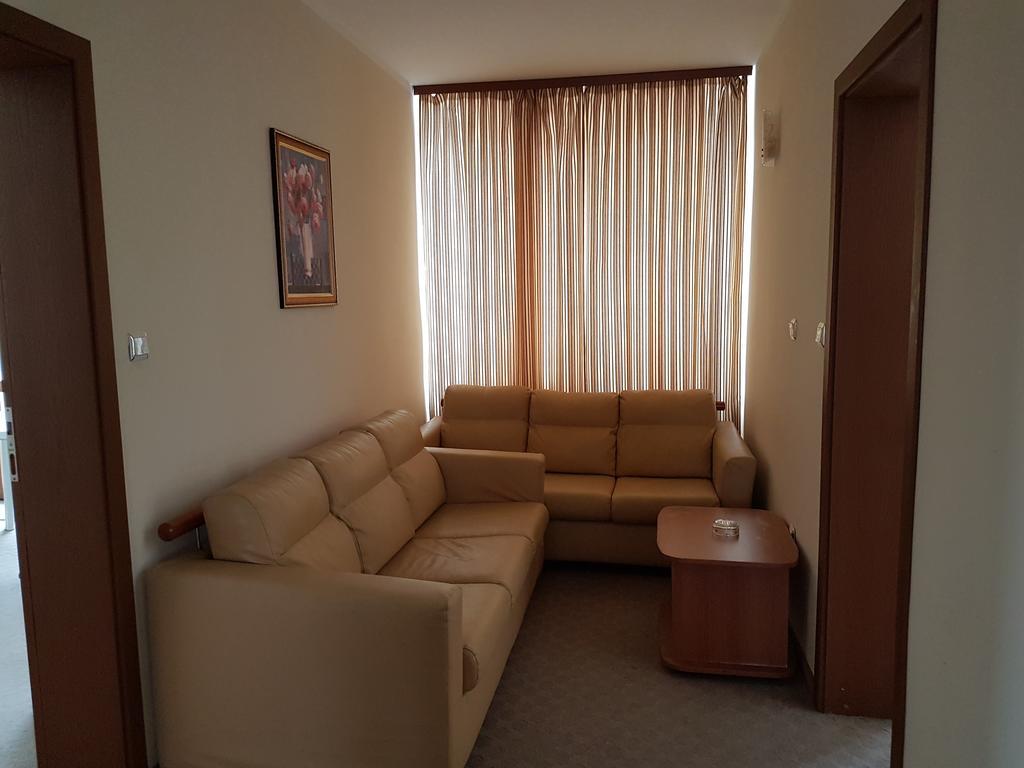 Guest House Markovi Aheloy Exterior photo
