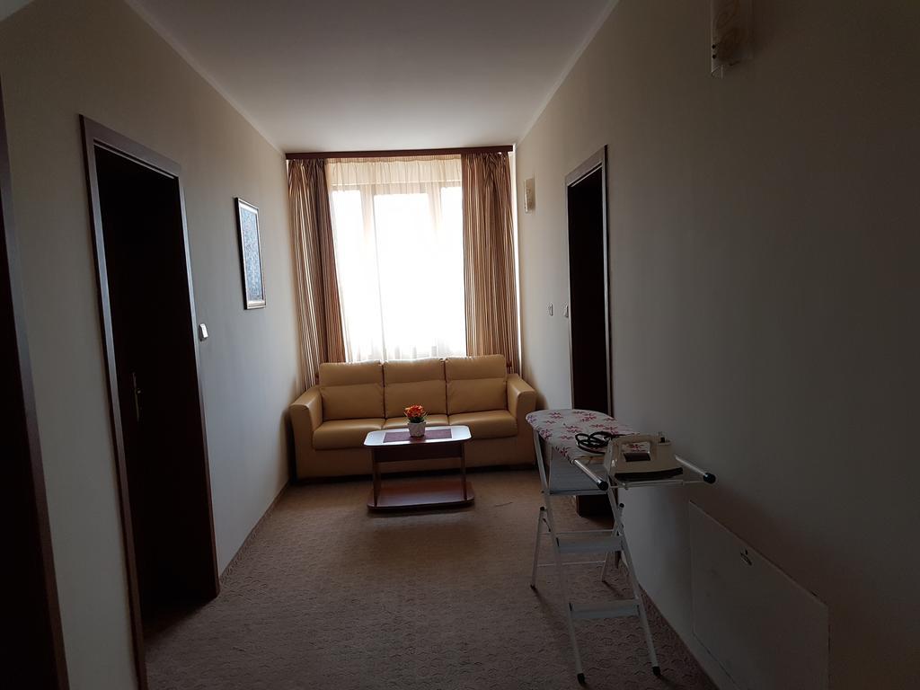 Guest House Markovi Aheloy Exterior photo