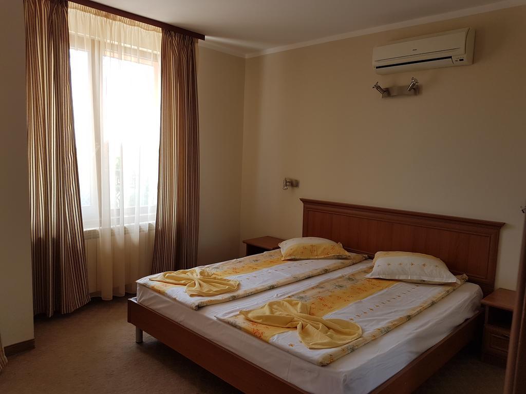 Guest House Markovi Aheloy Exterior photo