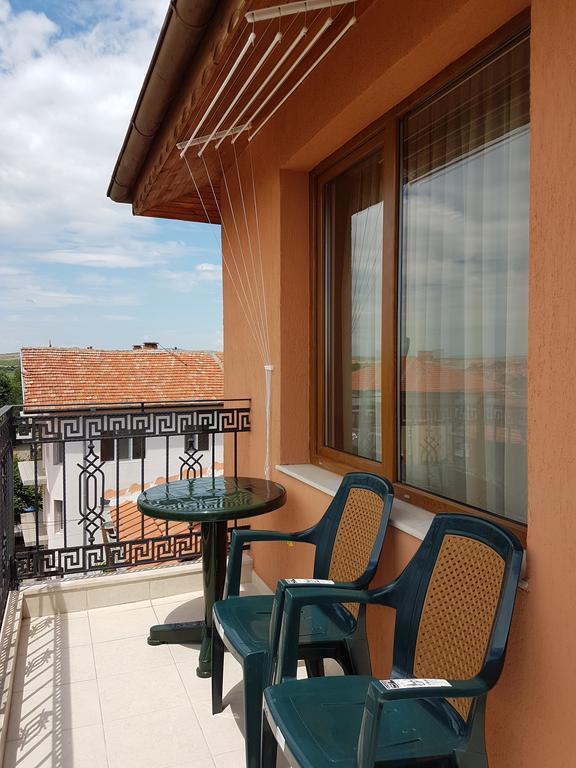 Guest House Markovi Aheloy Exterior photo