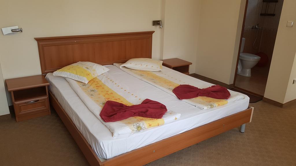 Guest House Markovi Aheloy Exterior photo